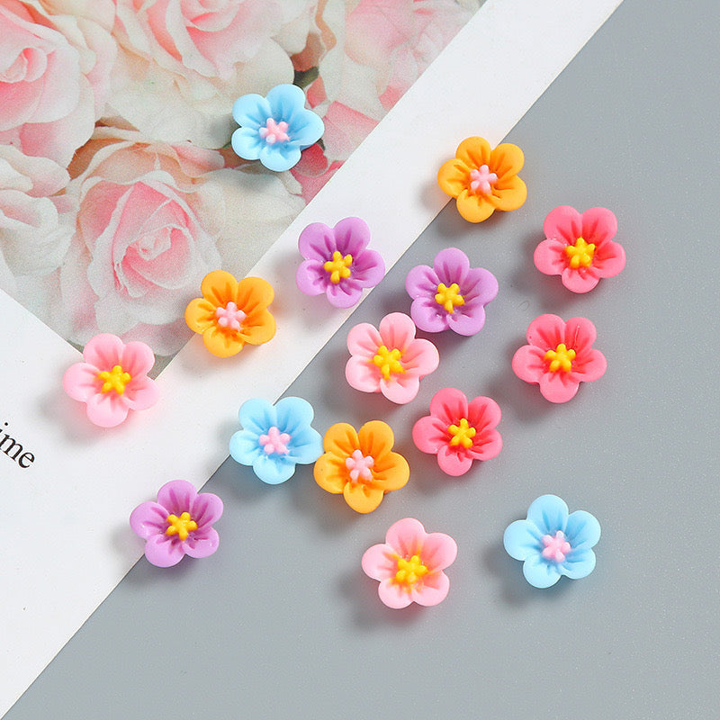 FS1021- 8MM Mixed Color Resin Flower Nail Charms For Making Fancy Beads Or Fancy Pen