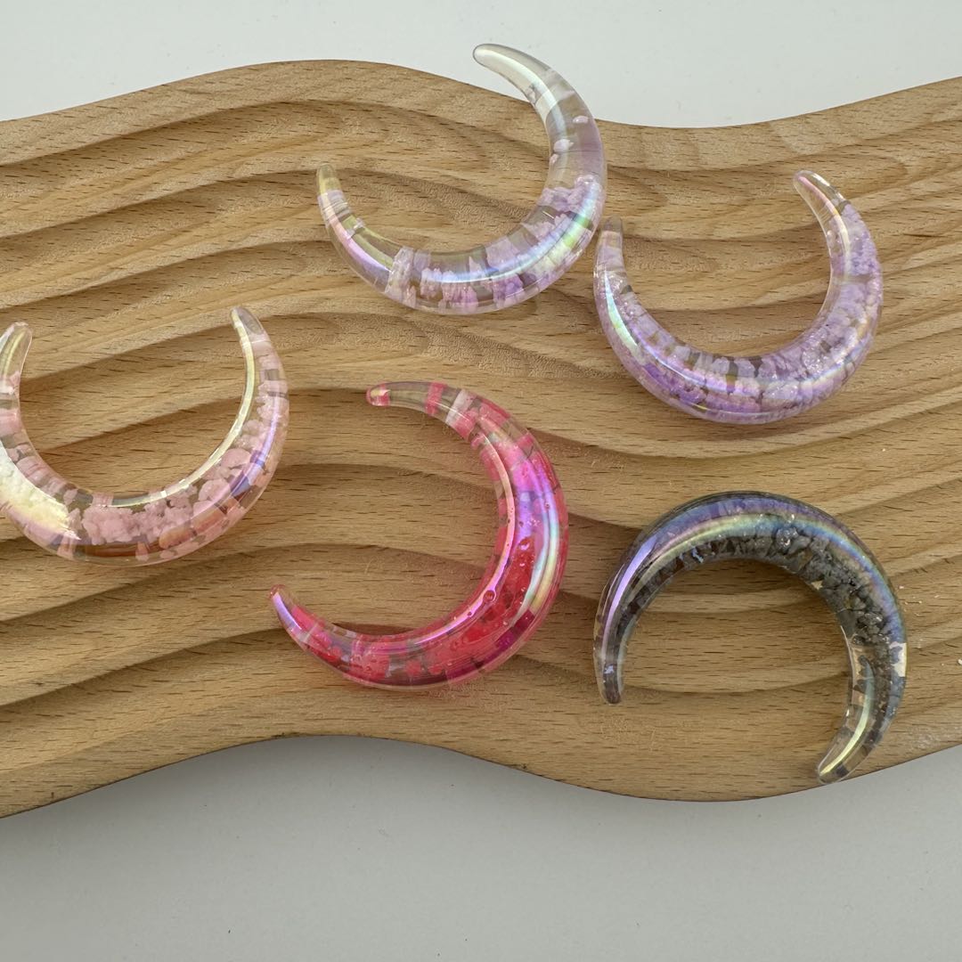 FS1305- Random Mixed Color Glowing Cloud Moon Beads