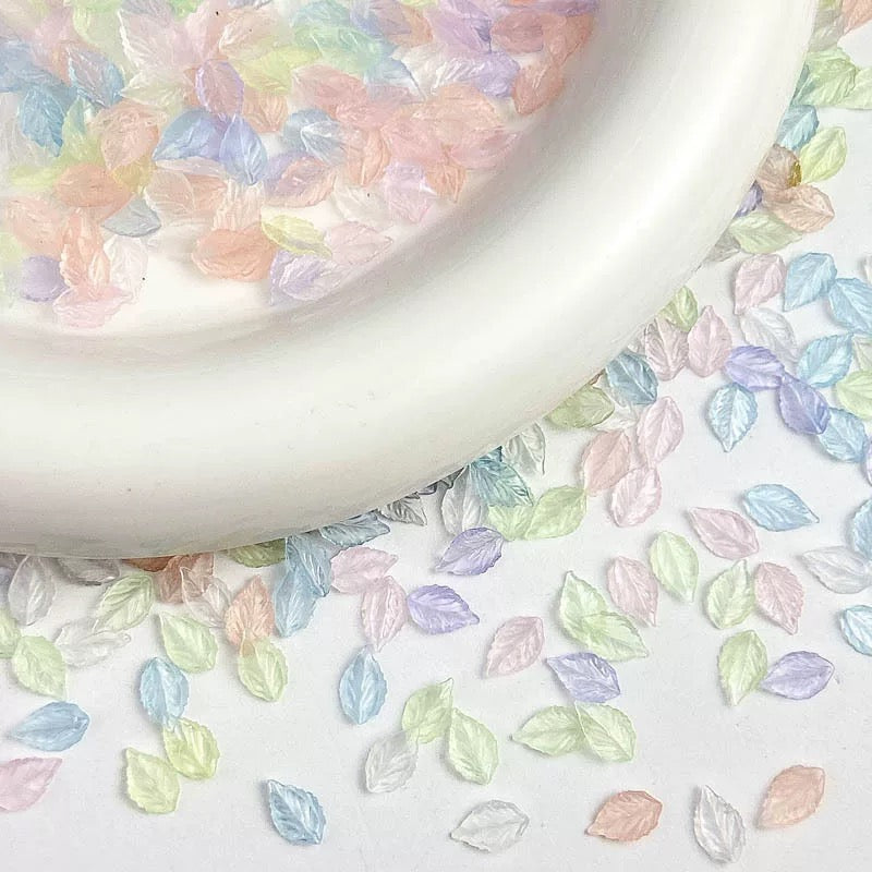 FS1358-Mixed Color Clear Glowing Leaves Resin Nail Charms For Making Fancy Bead Or Fancy Pen