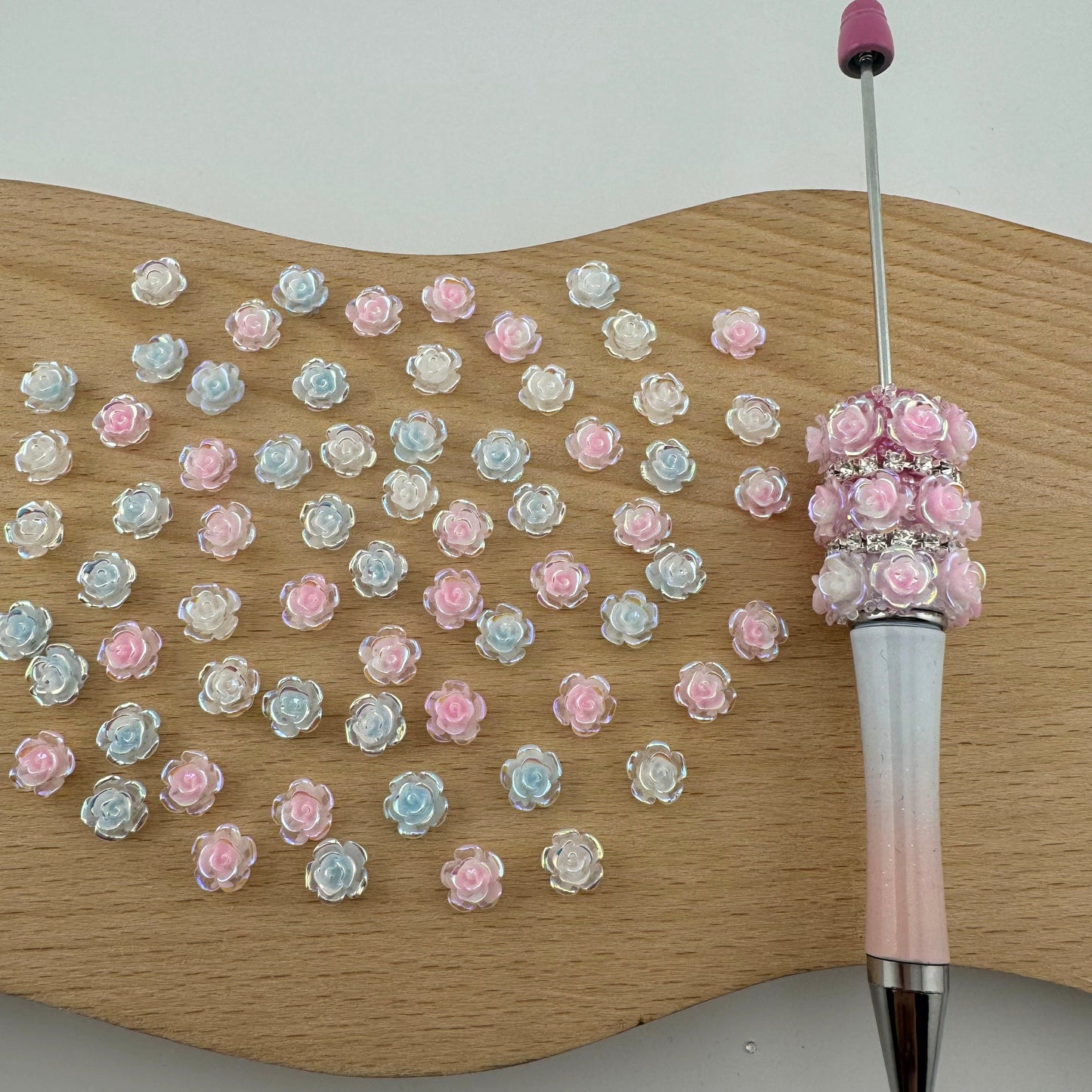 FS0914-8MM UV Glowing Rose Flower Nail Resin Charms For Making Fancy Pen Or Fancy Beads