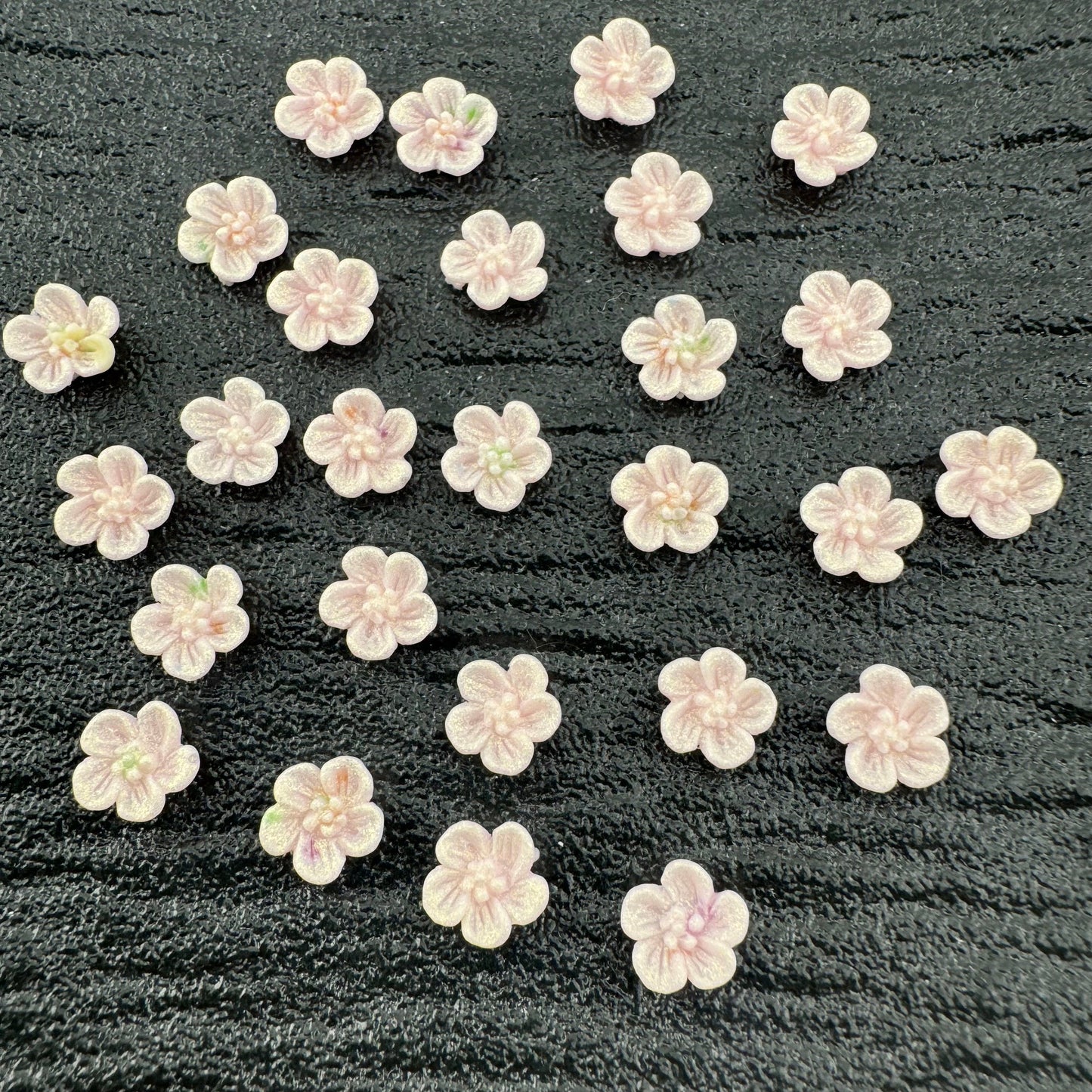 FS1035- 8MM Pink Glowing Glitter Cherry Blossoms Resin Accessories
