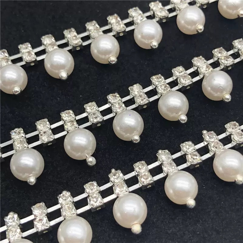 FS0062- Double Rows Diamonds Chain With Pearl