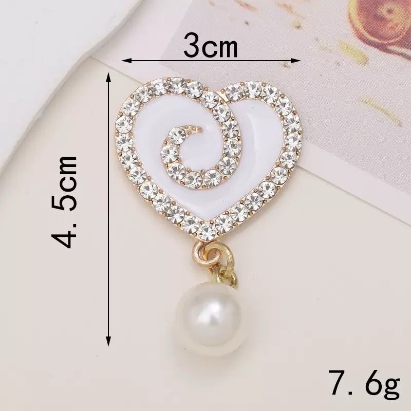 FS3310- Heart Diamonds Charms, Love - shaped Diamond - studded Pendant
