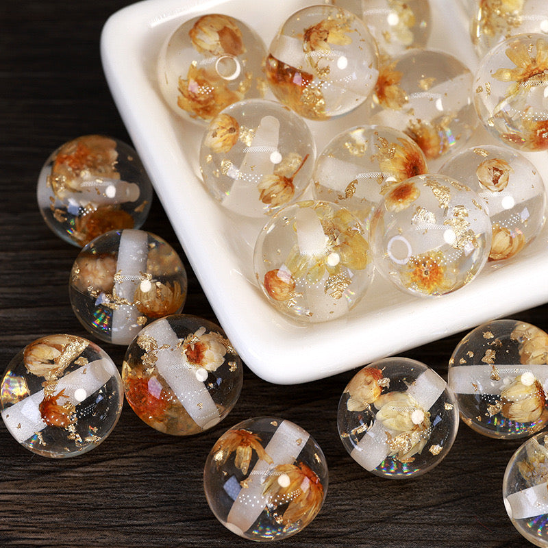 FS0602- 16mm Gold Foil Dried Flower Resin Beads (Not Uv Plated)