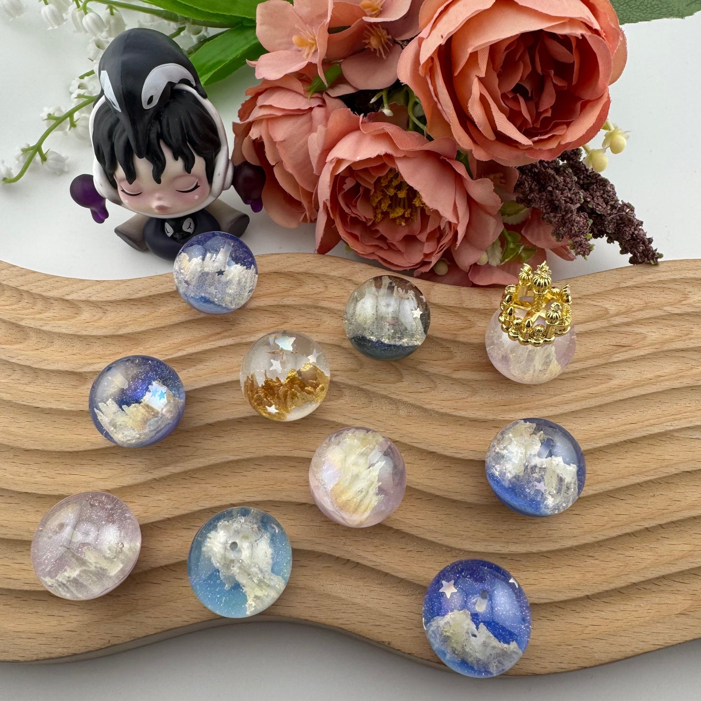 FS3521- Random Mixed Color 25mm Solize UV Resin Beads (Half Hole For Making Charms)
