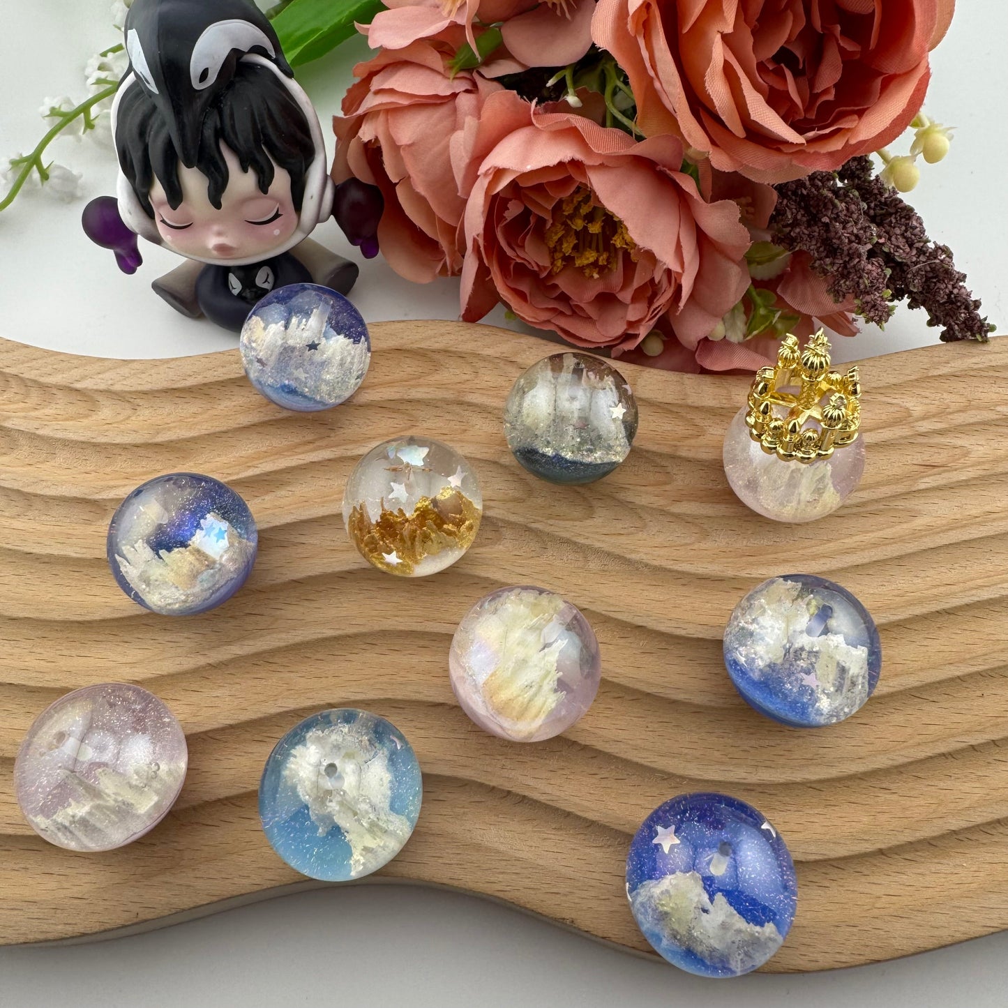 FS3521- Random Mixed Color 25mm Solize UV Resin Beads (Half Hole For Making Charms)