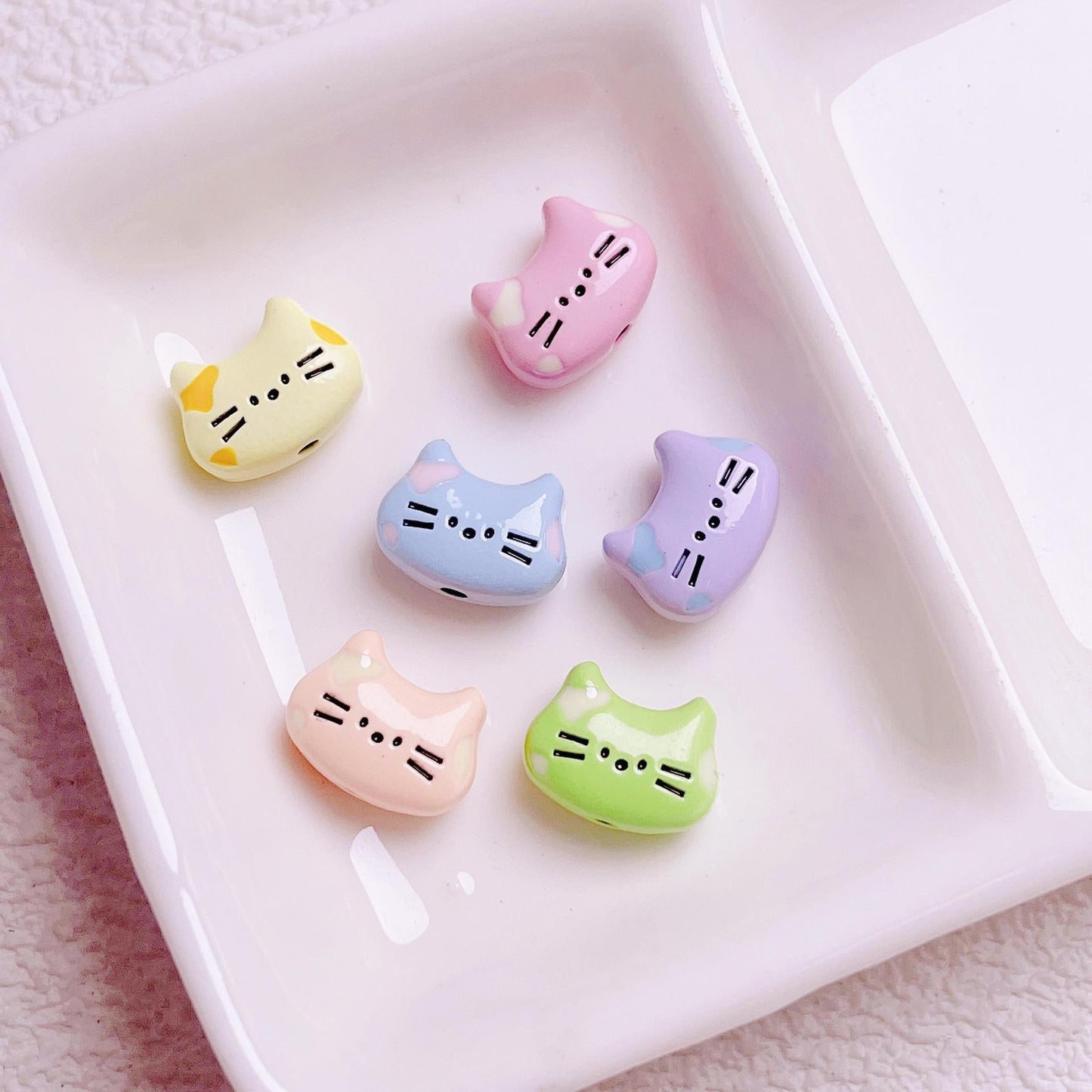 FS2512-12MM Random Mixed Color Cute Cat Head Metal Beads For Making Keychain