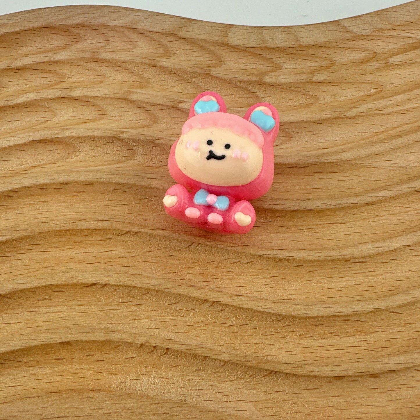 FS3046-Mixed Color Cute Doll Hand Painted Acrylic Beads Fit For Beadable Pens