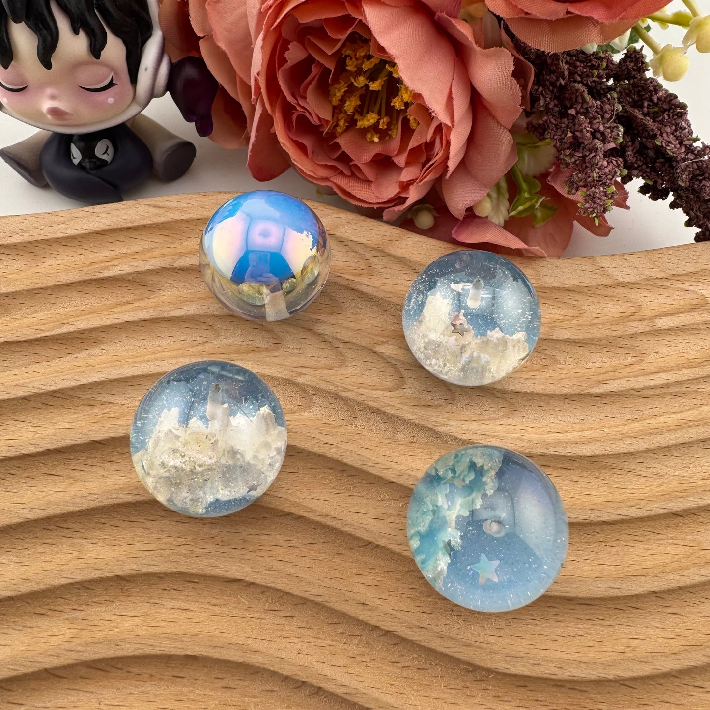 FS3521- Random Mixed Color 25mm Solize UV Resin Beads (Half Hole For Making Charms)