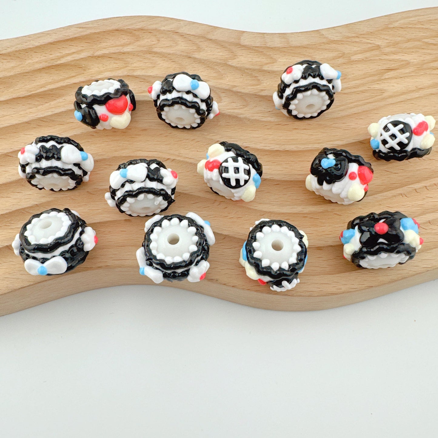 FS3042-16MM Black Hand Painted Acrylic Beads Fit For Beadable Pens