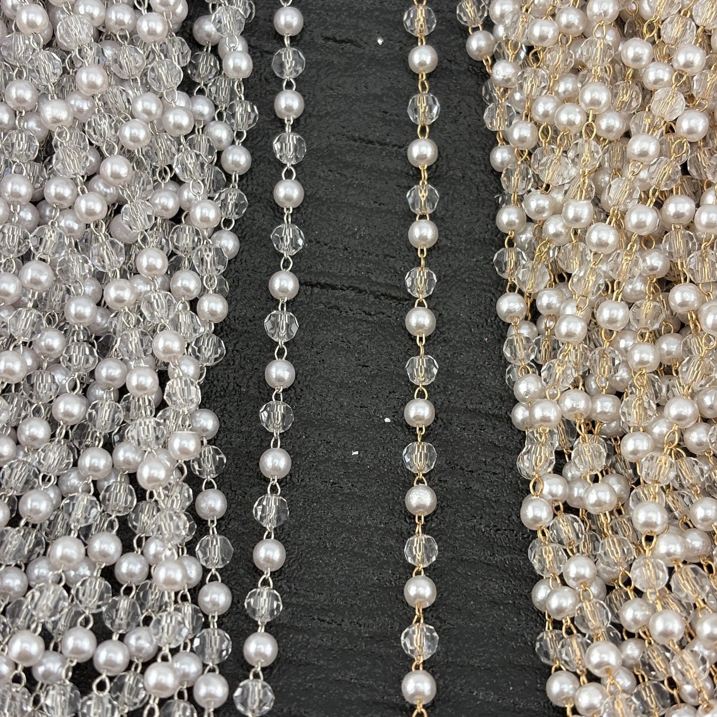 FS2318- 4mm Pearl+Crystal Chain