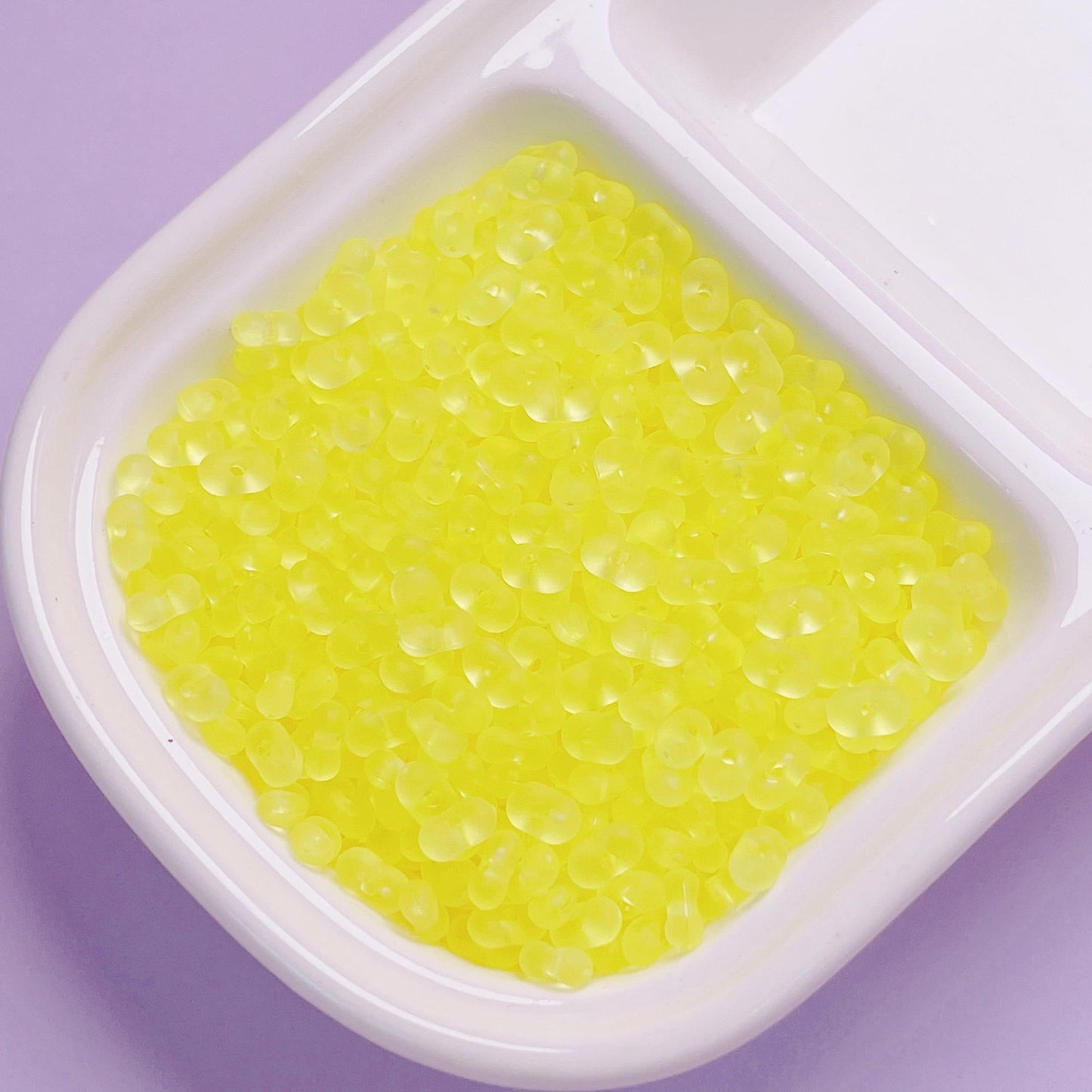 FS2381-3¡Á6mm Clear Frosted Peanut Acrylic Beads For Making Key Chain