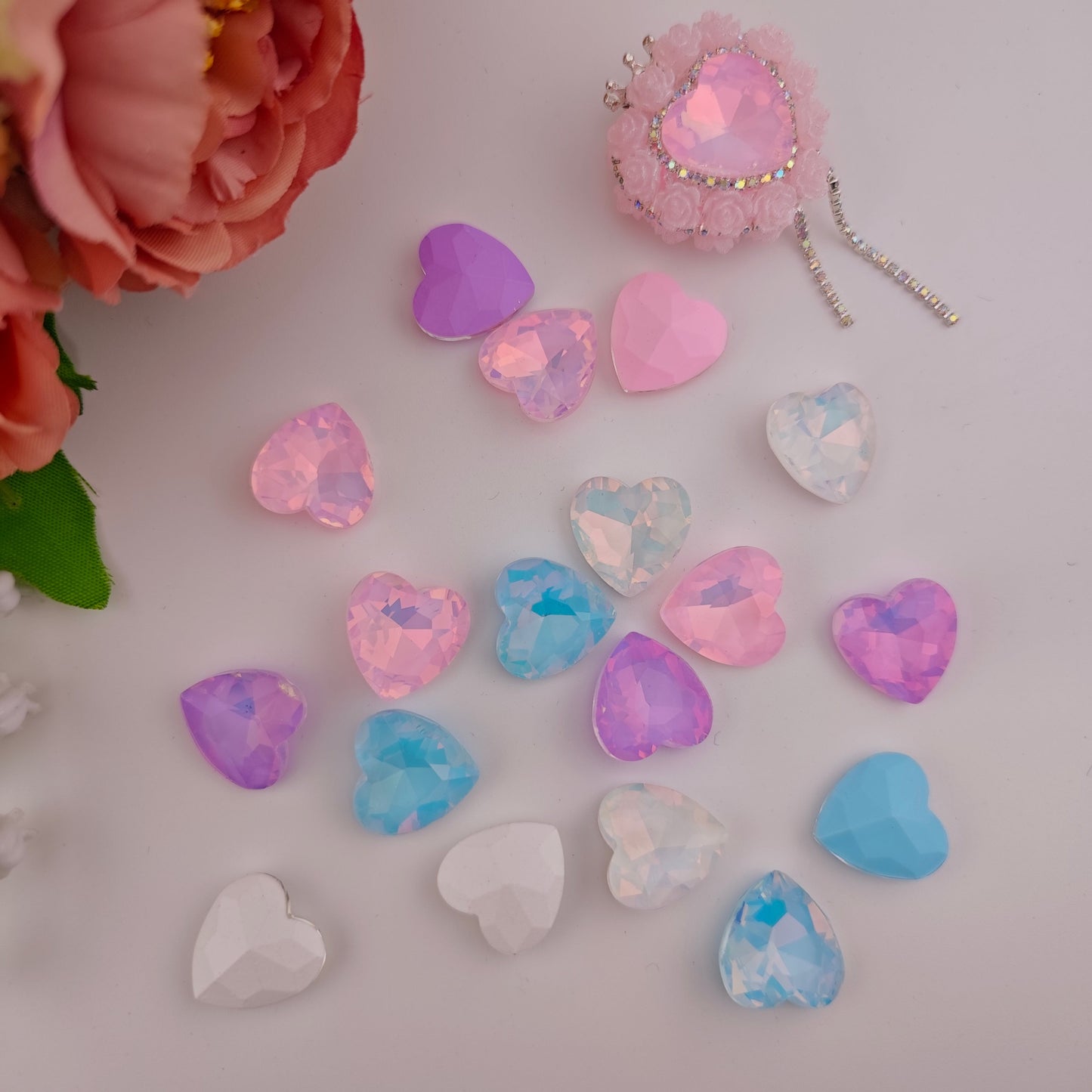 FS1175- 16mm Heart Crystal, Love-shaped Crystal Spiked-bottom Diamond