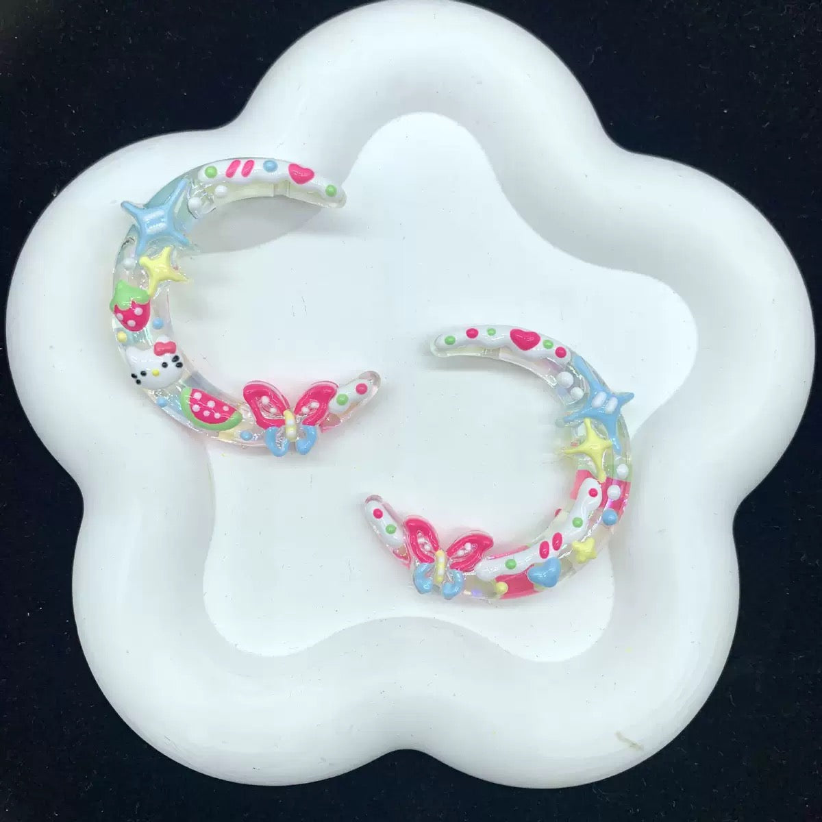 FS3877-Clear Double Holes HK Moon Hand Painted Acrylic Beads Fit For Beadable Pens
