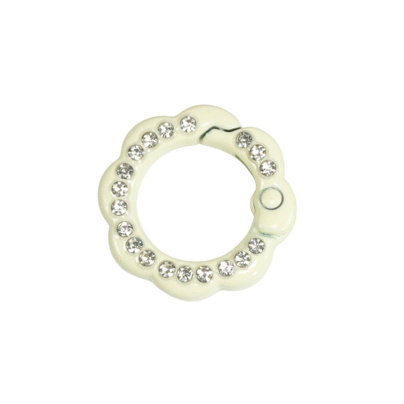 FS3007- 10 Pieces 21mm Flower Round Keyring with Diamonds Mixed Color