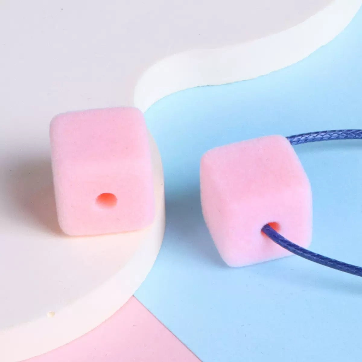 FS2191-About 14MM Size Frocked Acrylic Cube Beads Fit For Beadable Pens