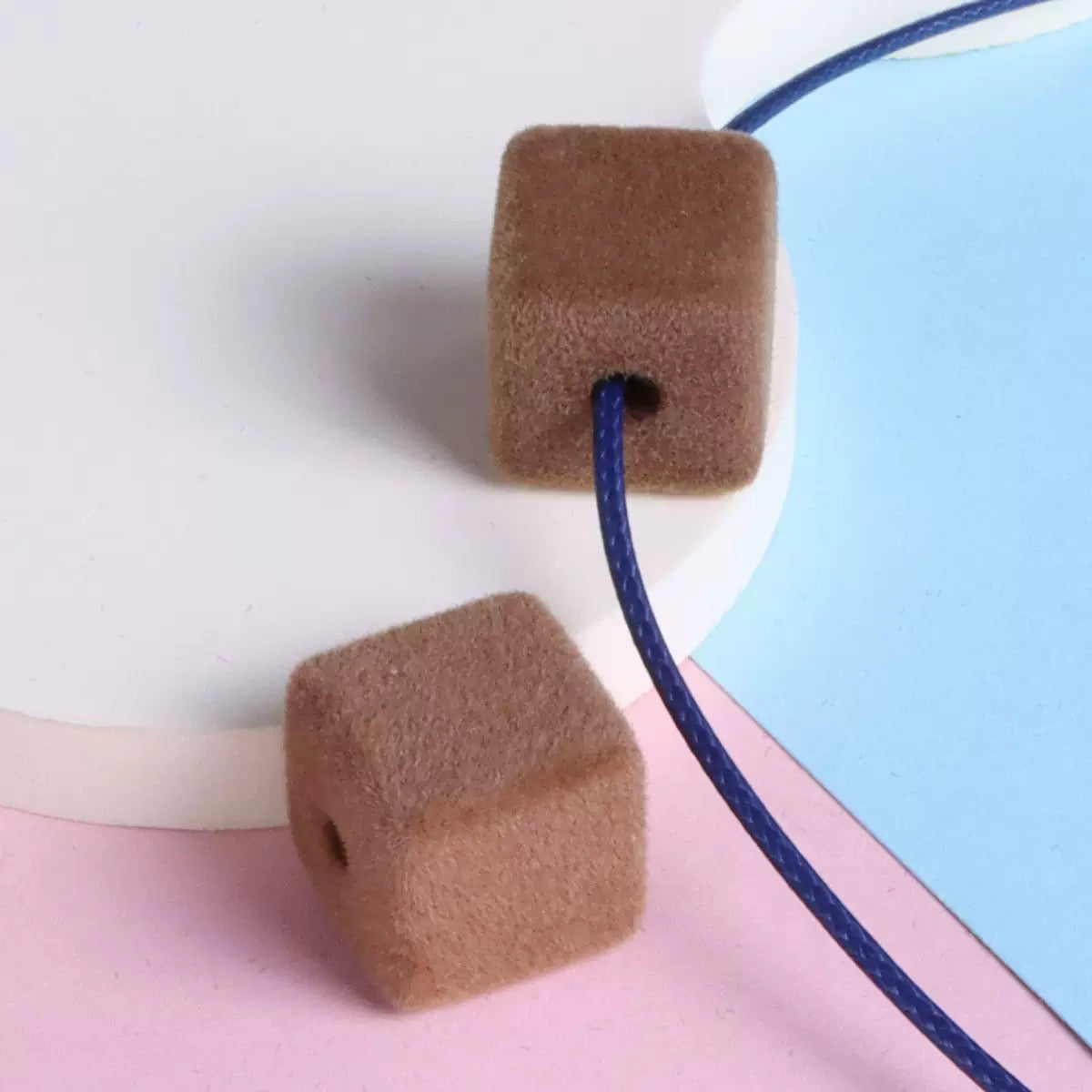 FS2191-About 14MM Size Frocked Acrylic Cube Beads Fit For Beadable Pens