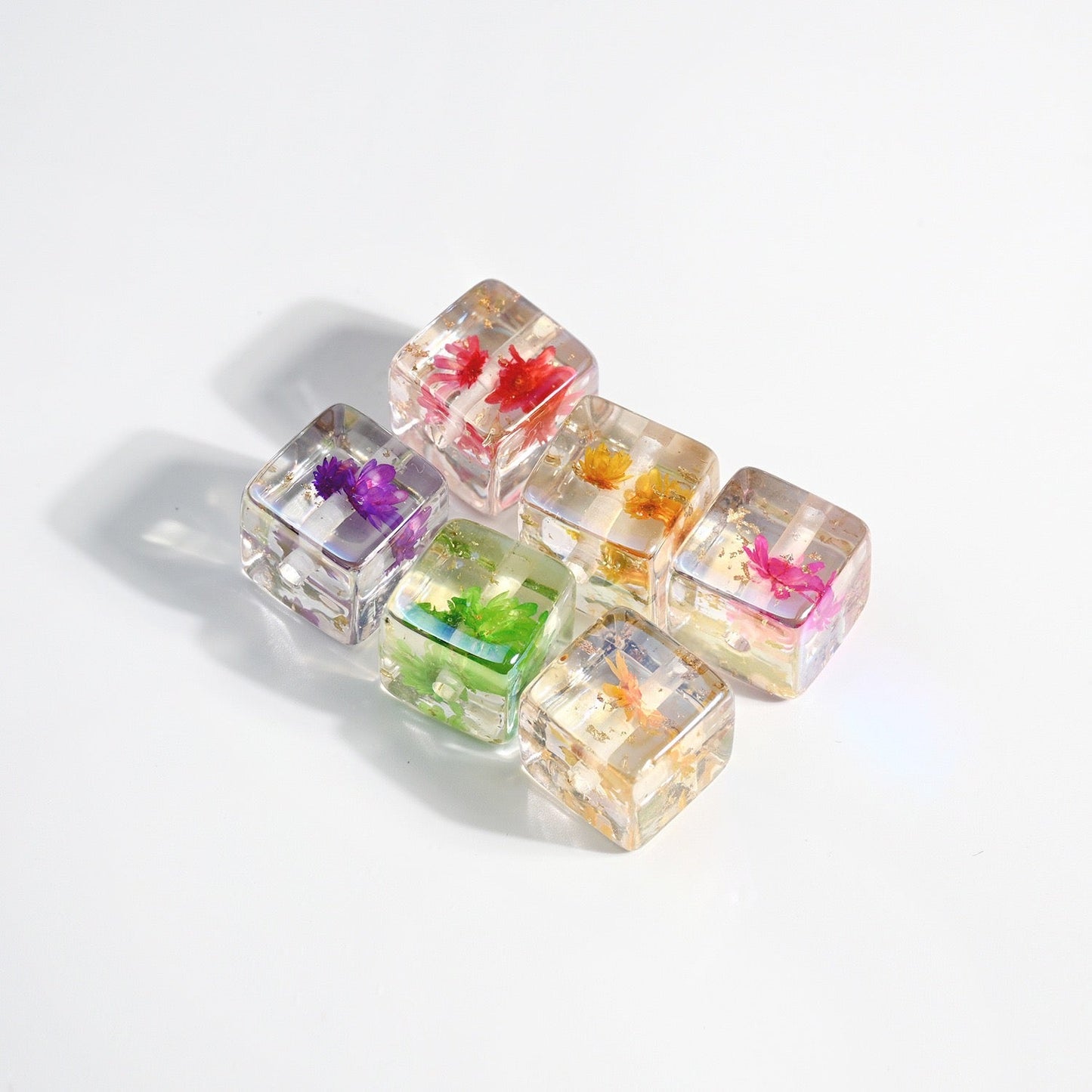 FS2120-14MM Square Dried Flower Resin Beads Mixed Color