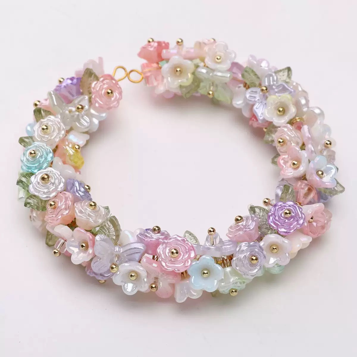 FS6471- Approximately 10×11mm Pearl Looking Butterfly With Hole Acrylic Beads (約10×11mmの真珠のような蝶の穴付きアクリルビーズ)