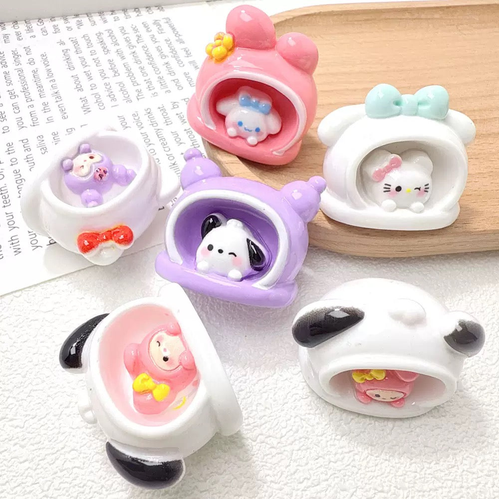 FS4532-Random Mixed Sanrio Resin Pen Toppers
