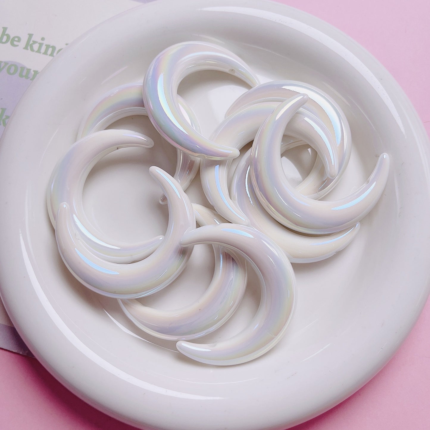 FS0992- 35×47mm Uv Solid Color 2 - Hole Moon Side - Hole Double - Hole