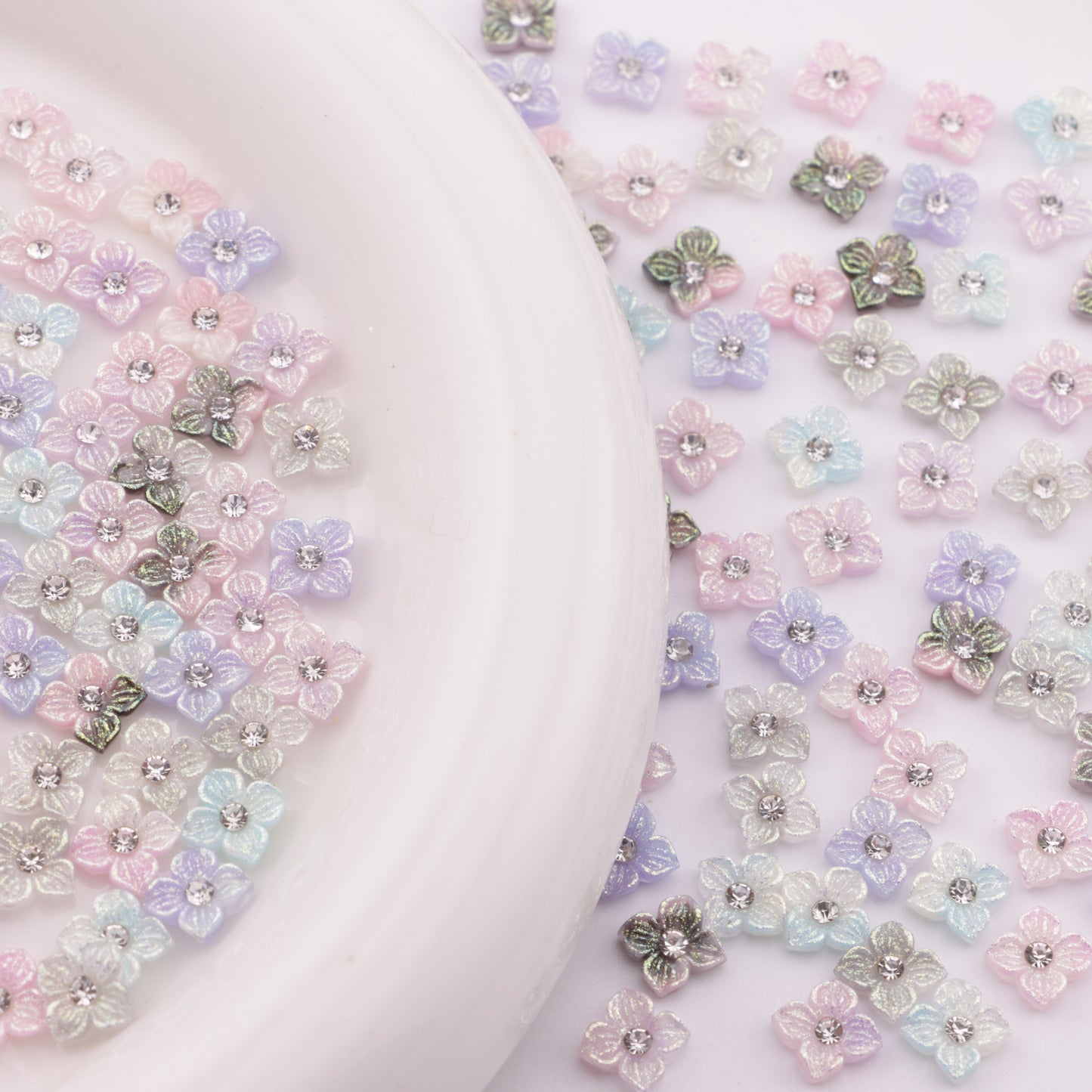 FS5752- Approximately 6mm Diamond-Embedded Soft Flower Nail Stickers