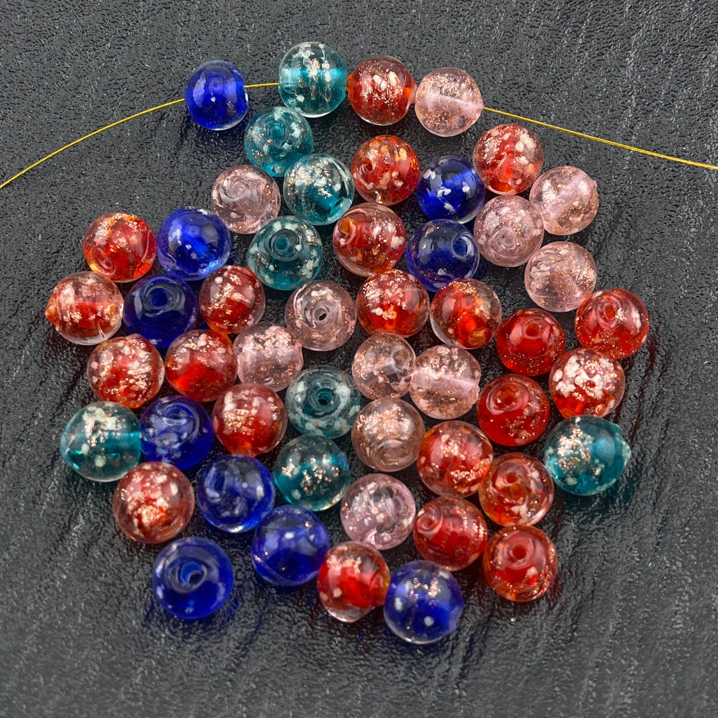 FS1776 - 50PCS 10mm Glowing Glass Beads