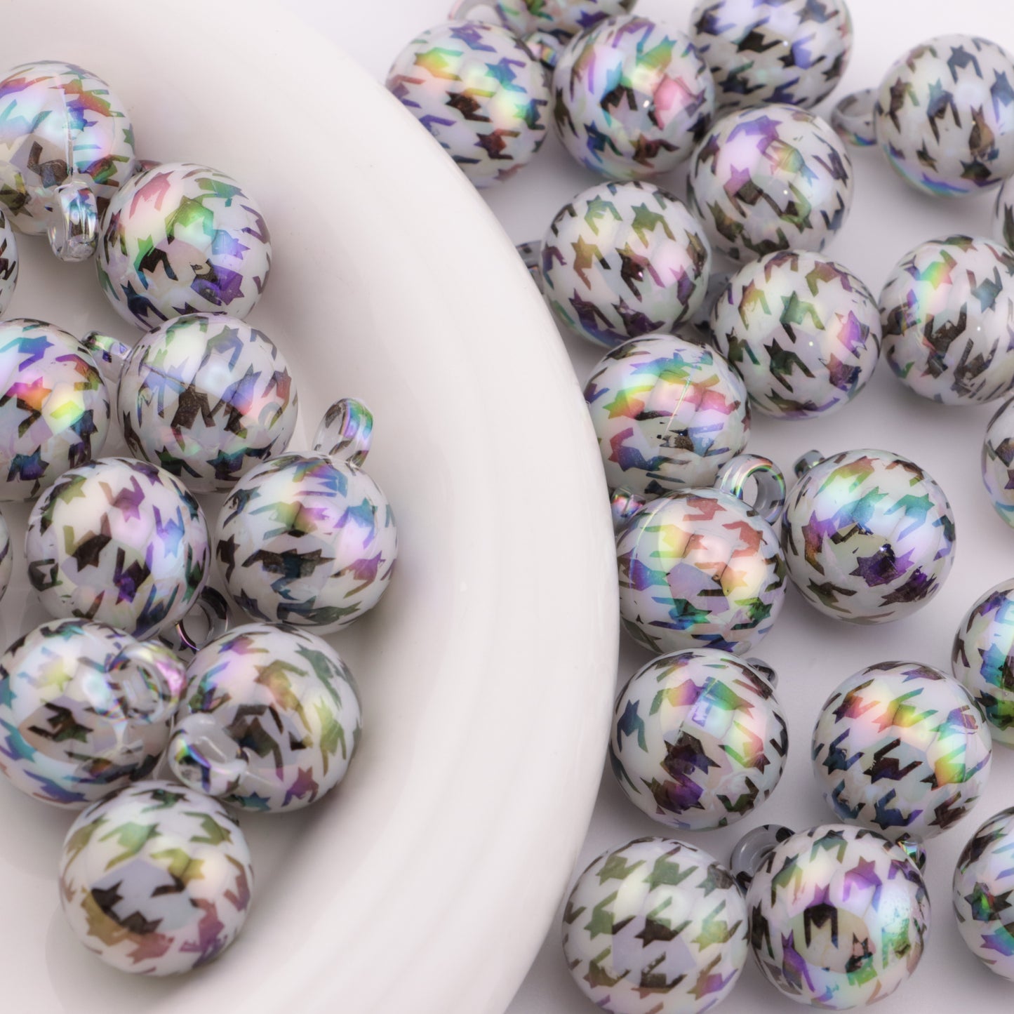 FS4274- 16mm Houndstooth Car Hanging Beads