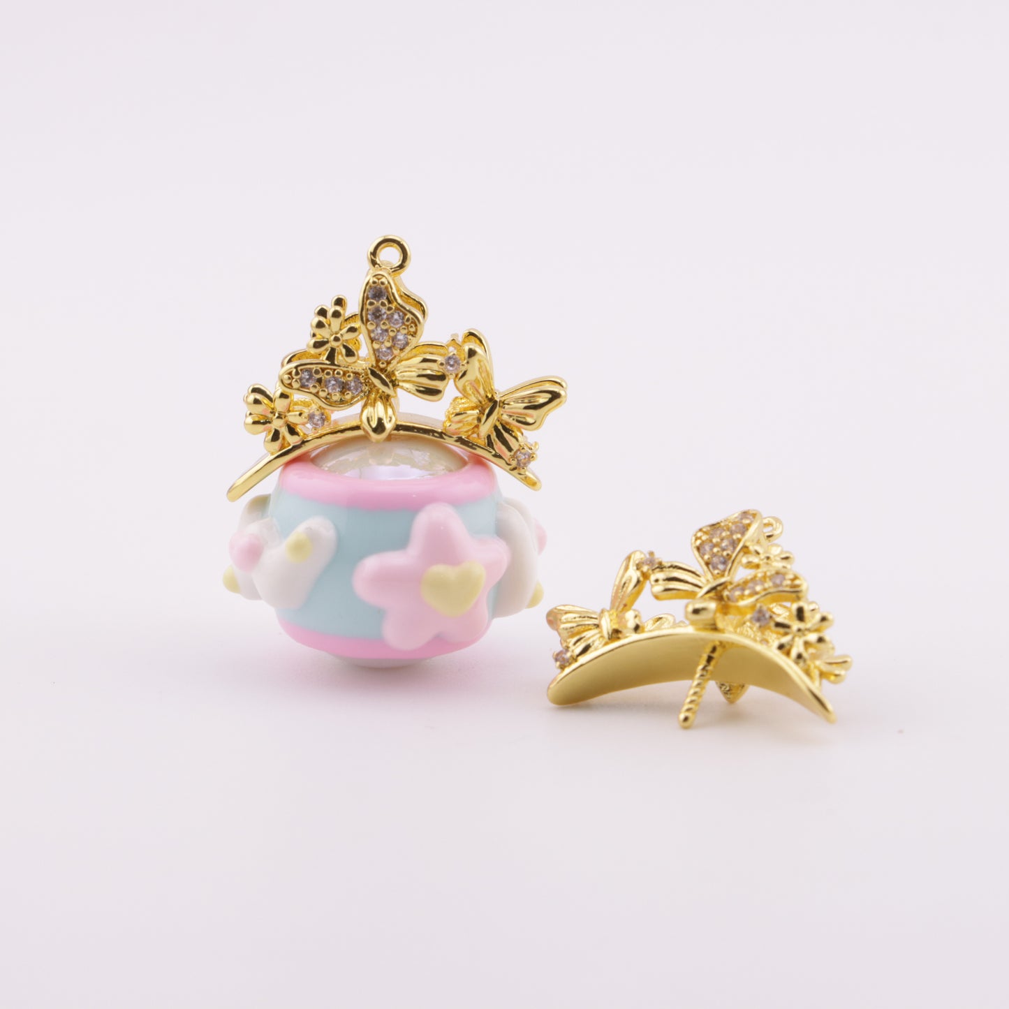 FS5883- Two Butterflies And Flower Pin