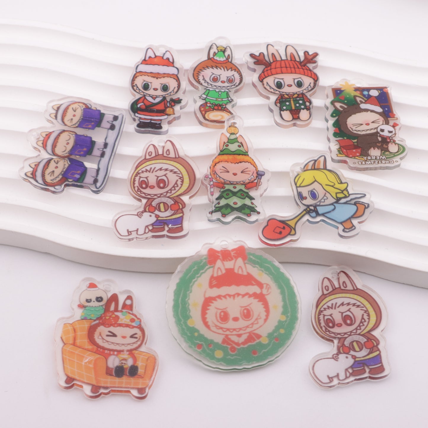 FS5822- Approximately 4-5 Cm Labubu Christmas Acrylic Patch