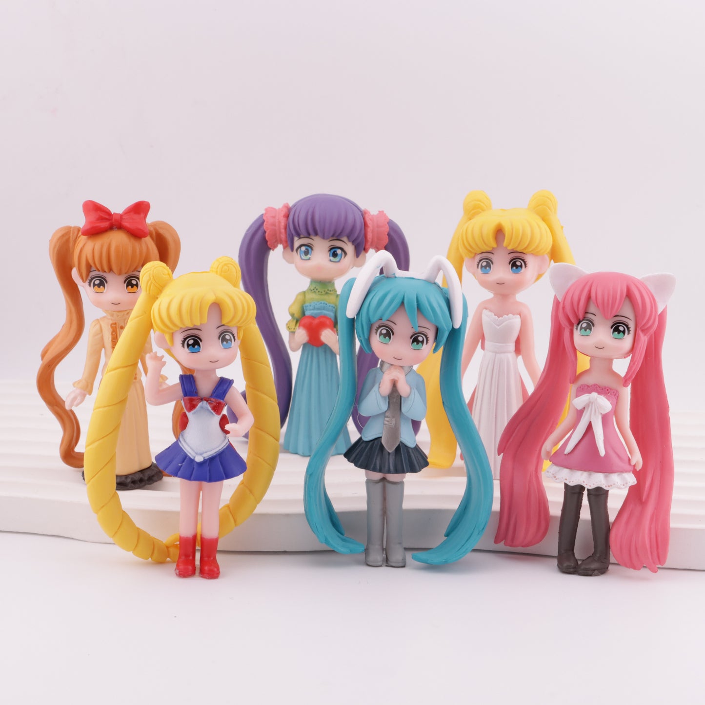 FS5917- Pretty Soldier Sailor Moon Dolls