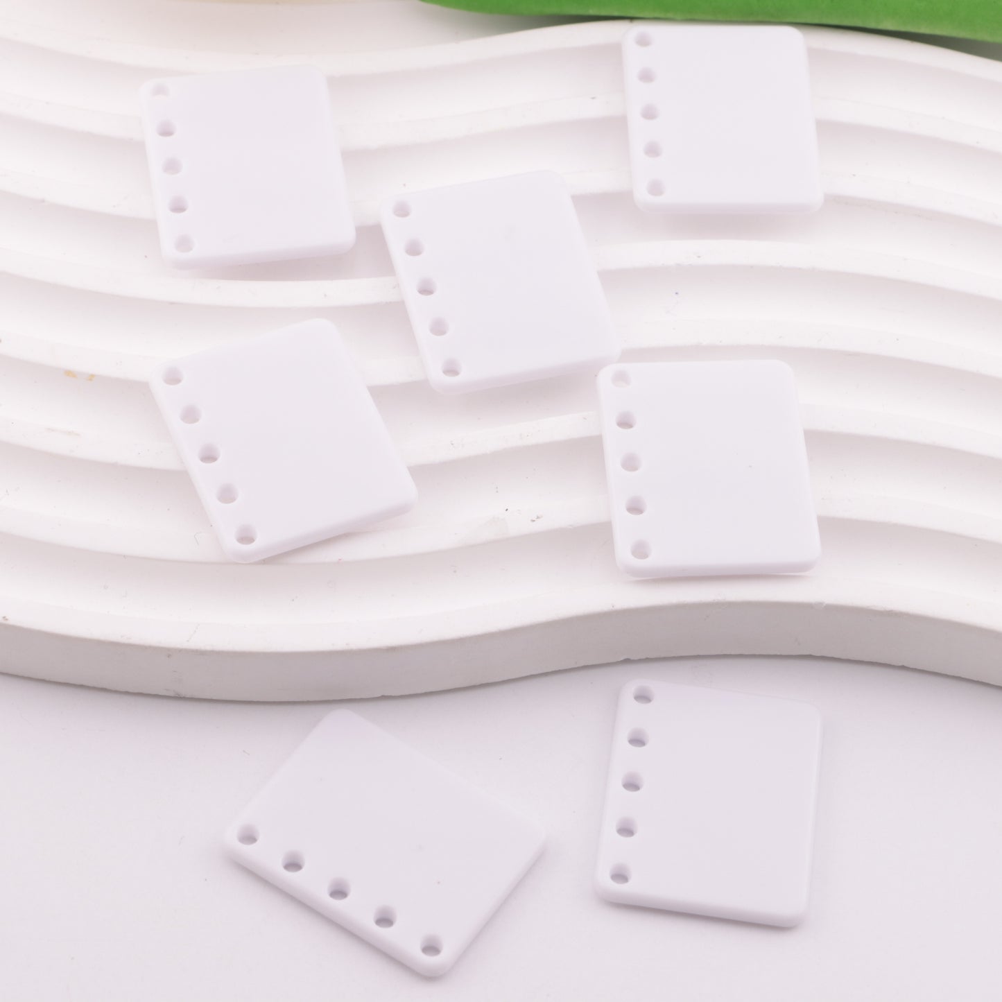 FS5931- 24*30mm White 5 Hole DIY Book Page Acrylic DIY Five-Hole White-Background Book Pages