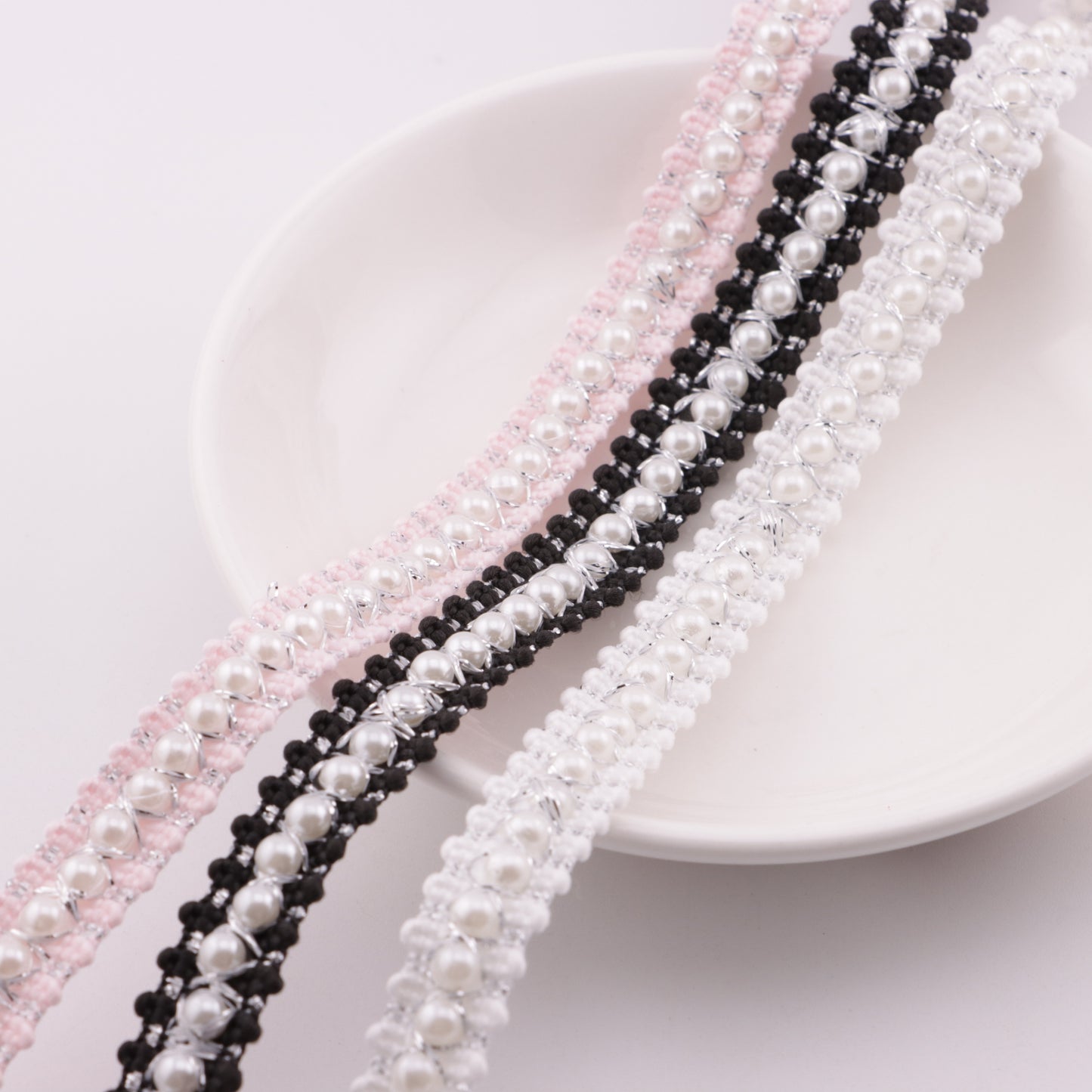 FS5925- About 11mm Width, Pearl Chain Ribbon