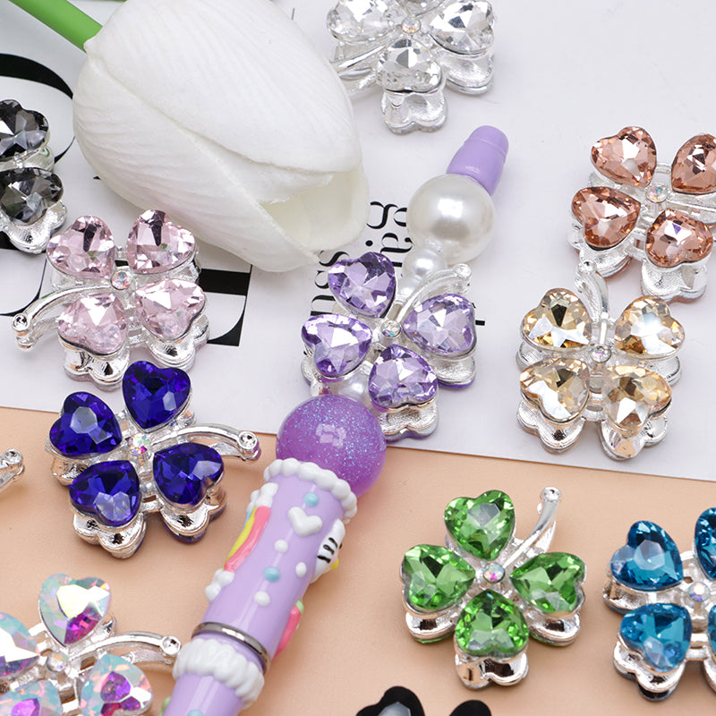 FS4848- Approximately 2.9×2.4×1.3 Cm Four - leaf Clover Alloy Beads Four - way Passable For Pen