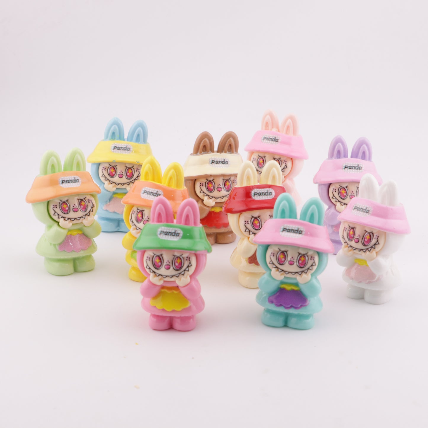 FS5633- Labubu Funny Face - Covering Hands Three - Dimensional Ornament