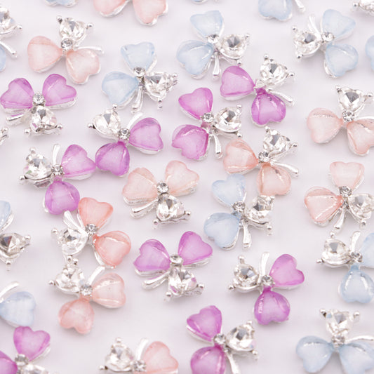 FS5704- Flower Diamond-Embedded Patches