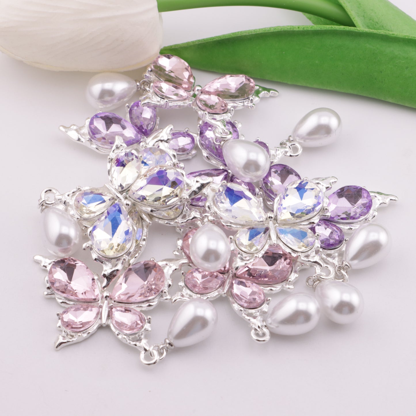 FS5690- Butterfly Charms Butterfly Patches With Waterdrop Pearl Pendants