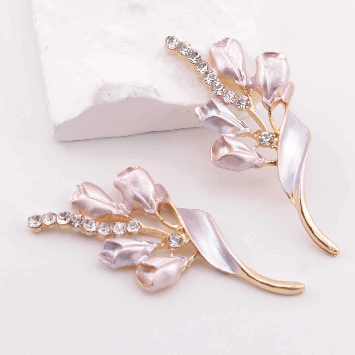 FS4608- 2.9cmX6.2cm Tulip Alloy Charms