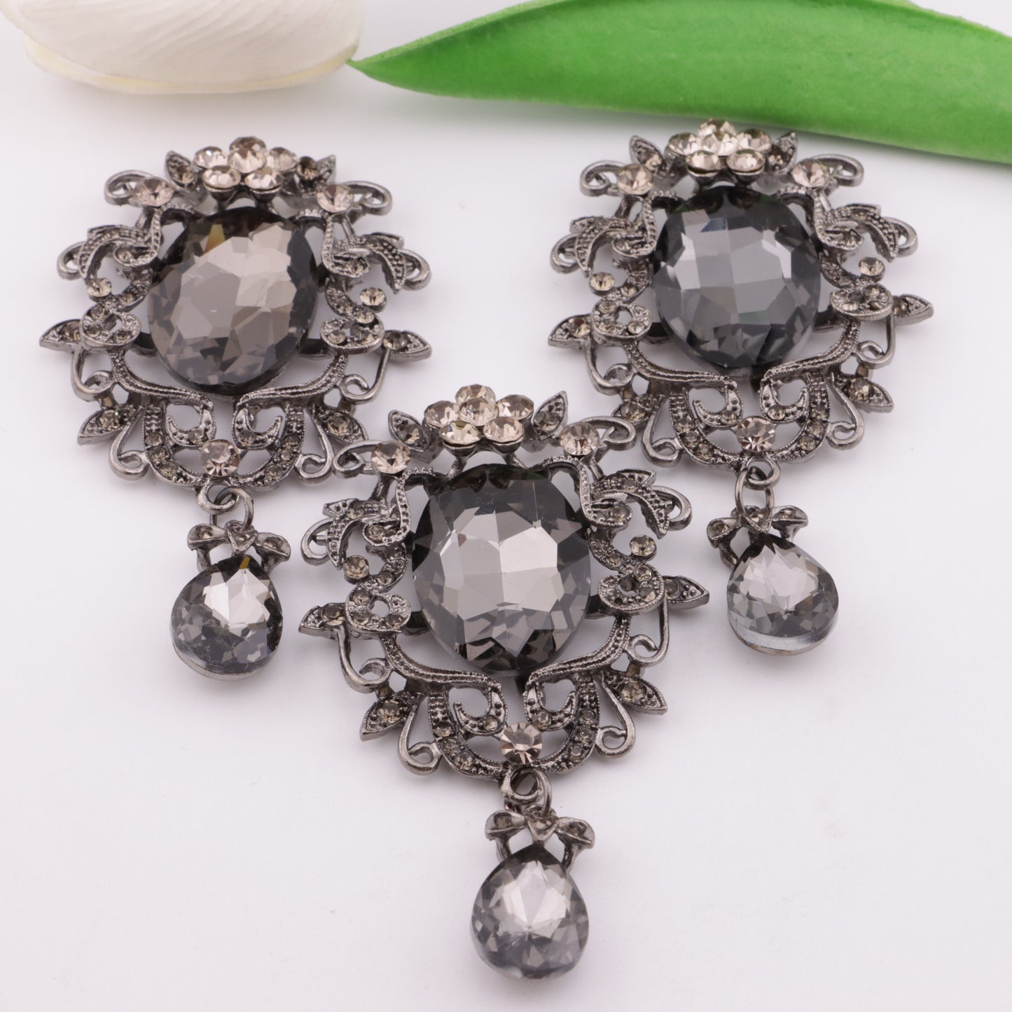 FS5546- 48*82mm Charms Large Oval Waterdrop Diamond Pendant Metal Patch