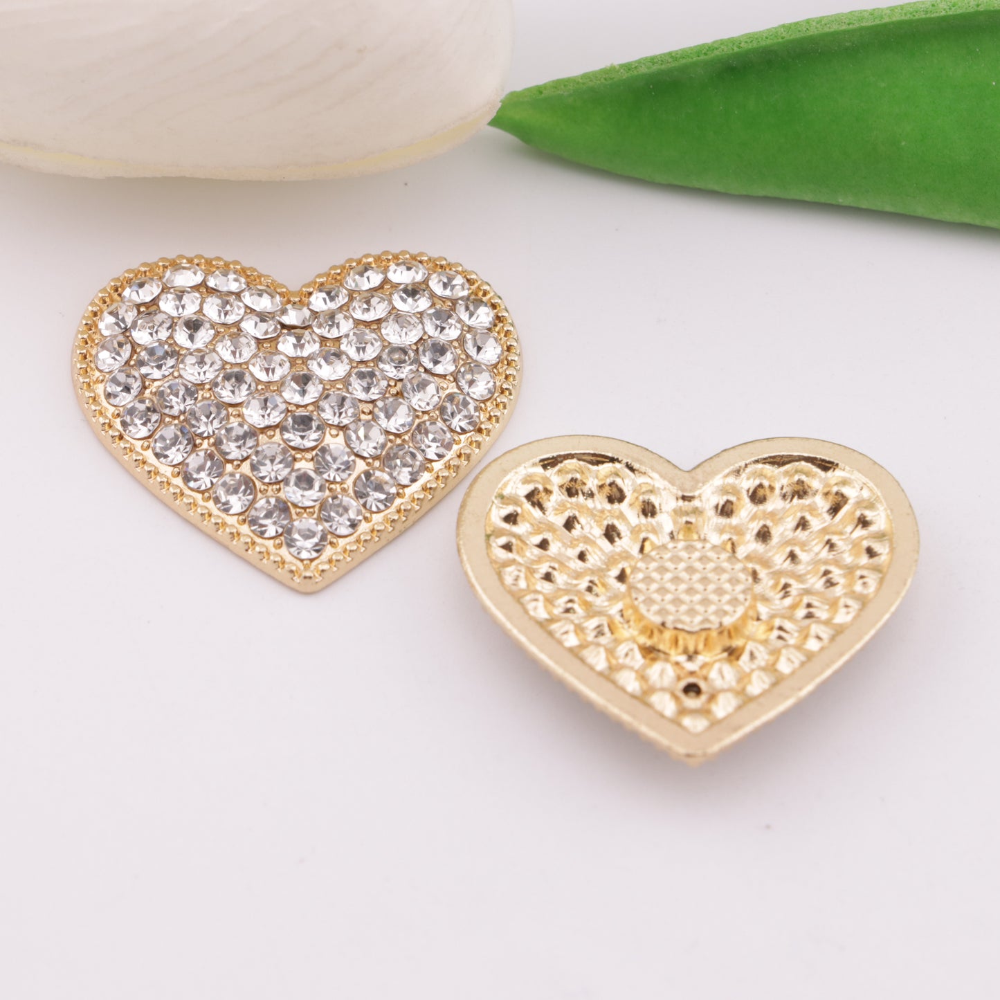 FS5990- Full Diamond Heart-shaped Alloy Patch