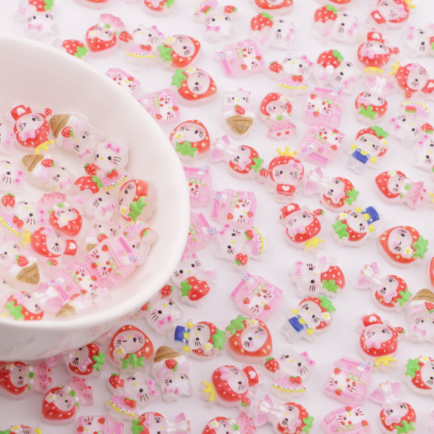 FS5800- Small HK Mixed Charms Mixed-Style Small Kitty Patches