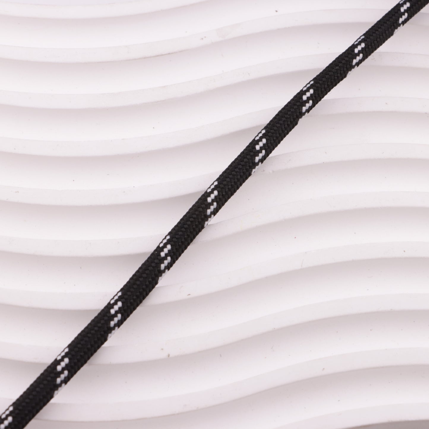FS5942- 5mm Thick Colorful Dotted Polyester Core-Spun Round Rope, Wear-Resistant Miu Rope