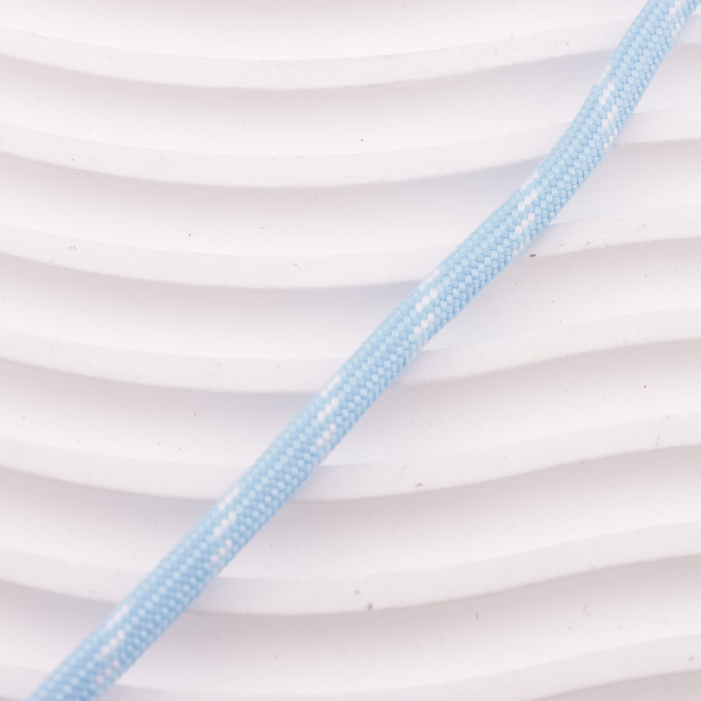FS5942- 5mm Thick Colorful Dotted Polyester Core-Spun Round Rope, Wear-Resistant Miu Rope
