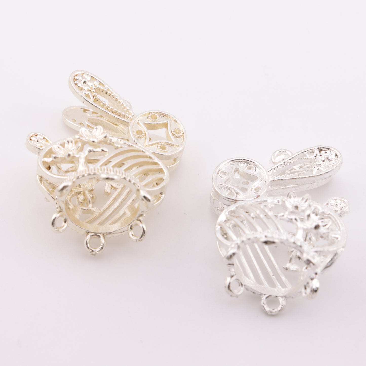 FS6012-Rabbit Metal Five Hooks