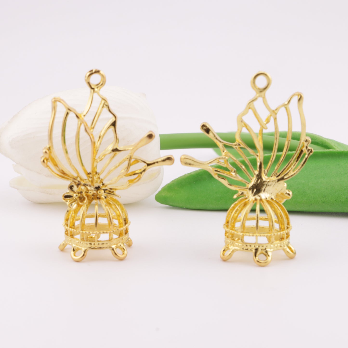 FS6008- Five Sets Of Butterfly Metal Lanterns