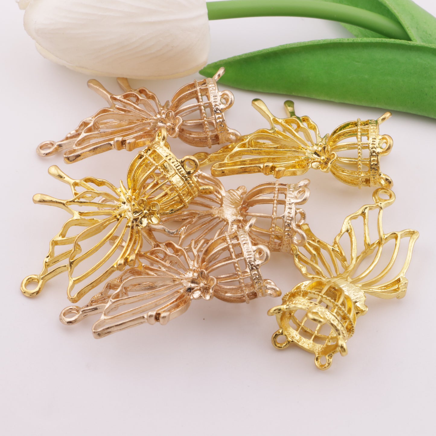 FS6008- Five Sets Of Butterfly Metal Lanterns