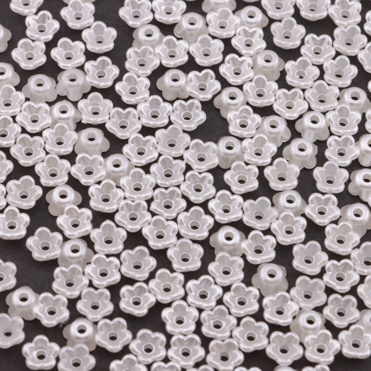 FS6047- 6mm Pearlescent Lily - of - the - Valley Flowers