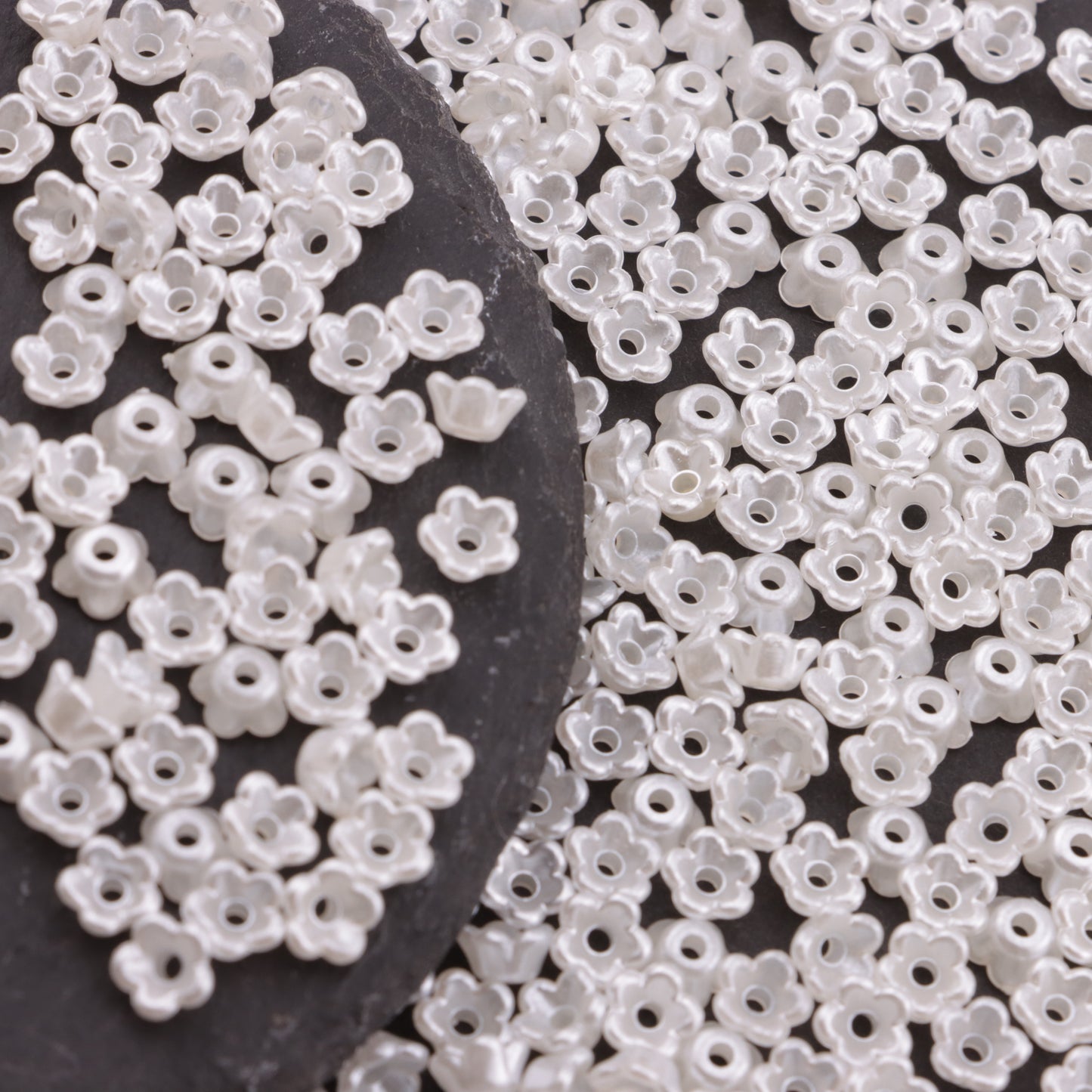 FS6047- 6mm Pearlescent Lily - of - the - Valley Flowers