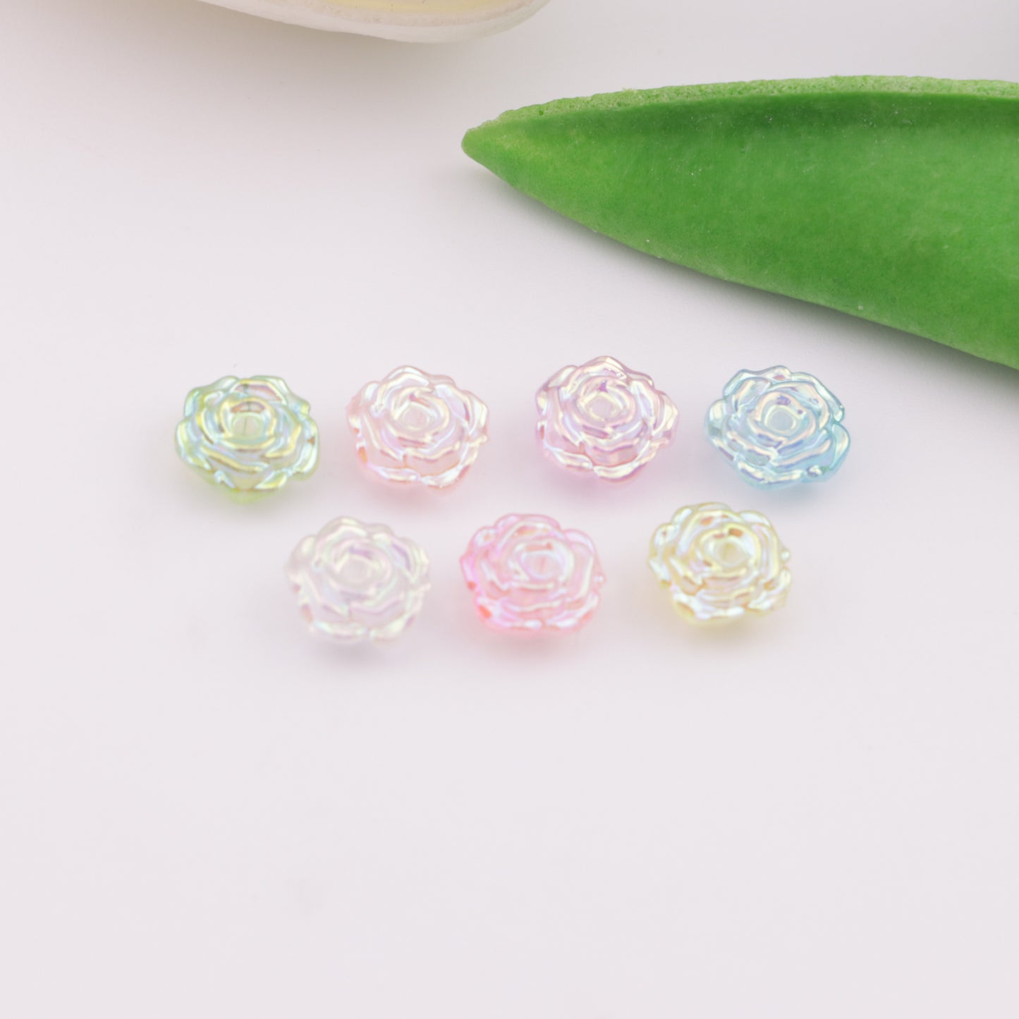 FS6055- 8mm Glow-In-The-Dark UV-Plated With Hole Roses