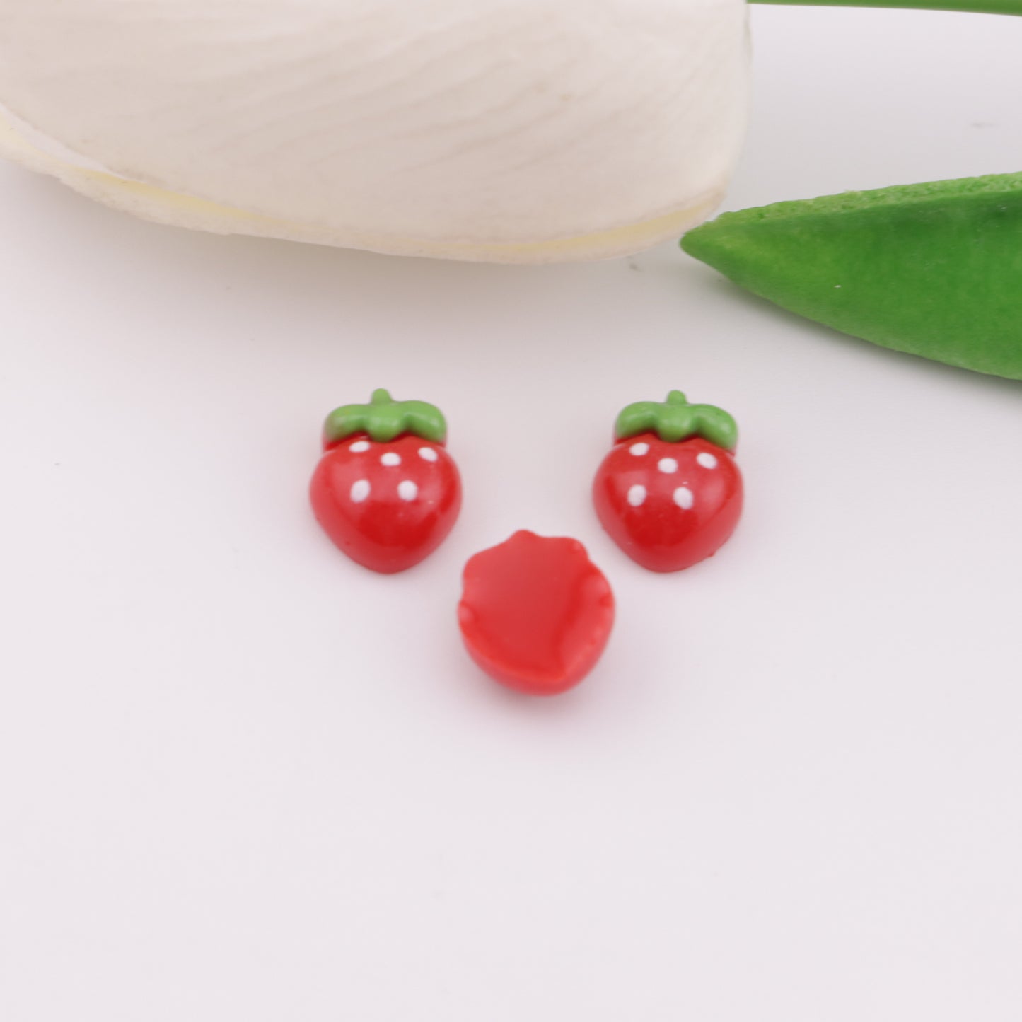 FS6104-8*10mm Fat strawberry patch